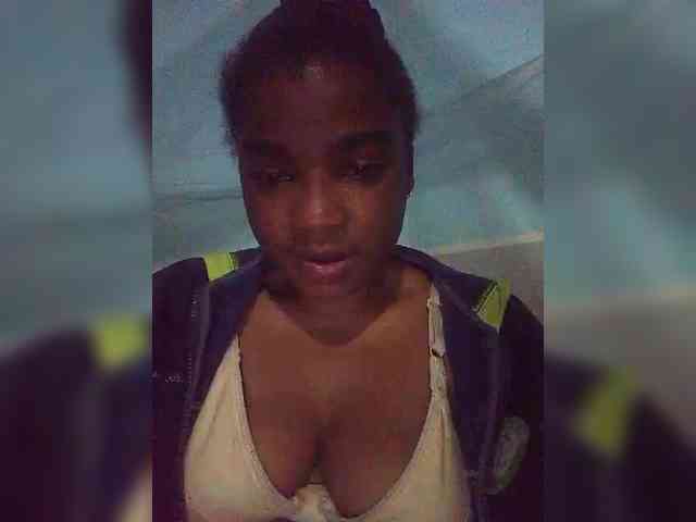 tryciah webcam