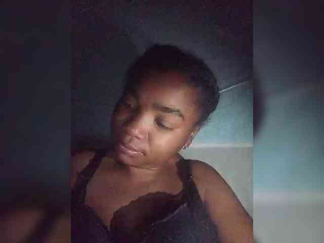 tryciah webcam
