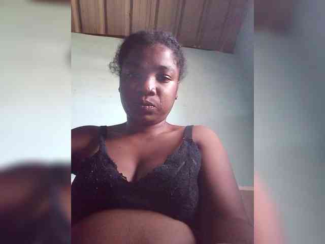 tryciah webcam