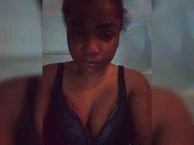 tryciah webcam