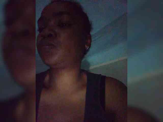 tryciah webcam