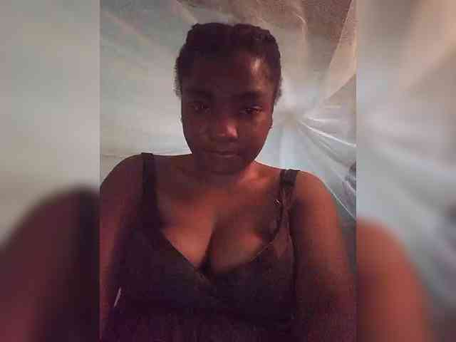 tryciah webcam