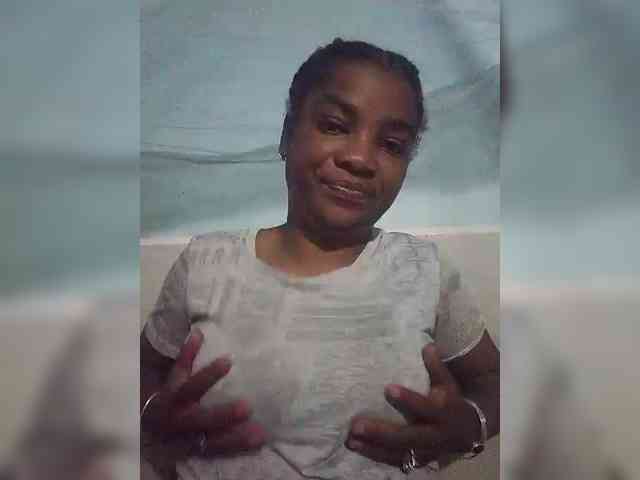 tryciah webcam