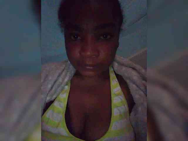 tryciah webcam