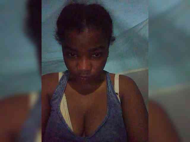 tryciah webcam