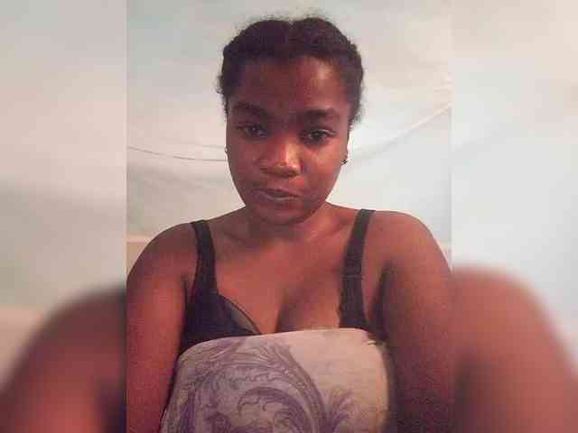 tryciah webcam