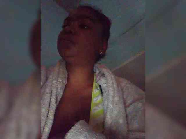 tryciah webcam