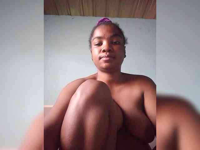 tryciah webcam