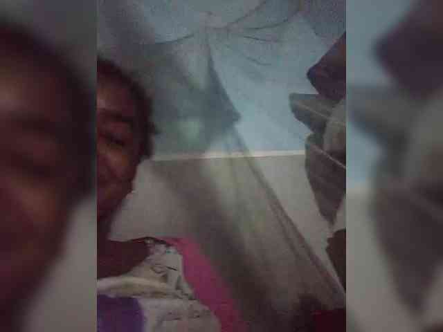 tryciah webcam