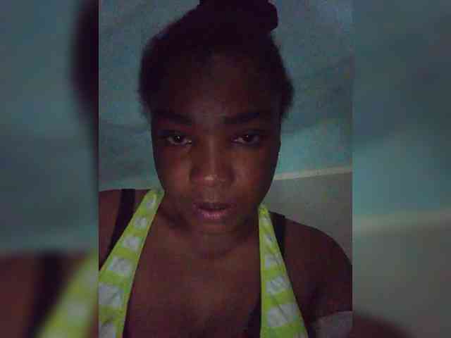 tryciah webcam