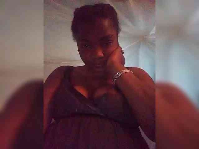 tryciah webcam