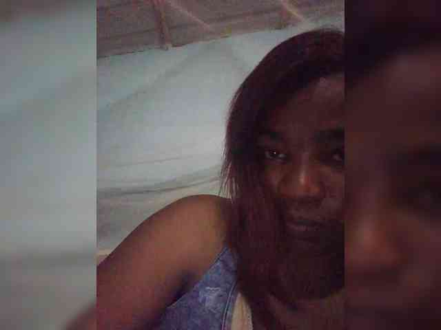 tryciah webcam