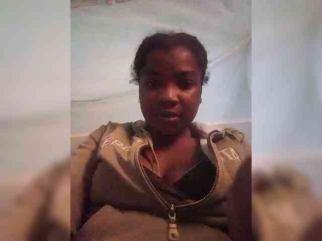 tryciah webcam
