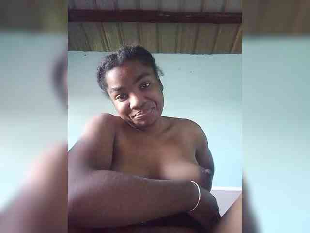 tryciah webcam