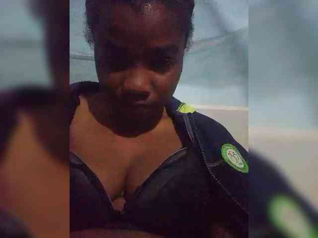 tryciah webcam