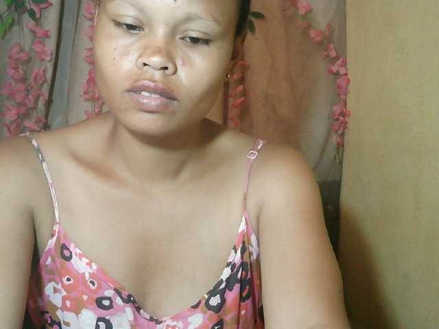 Pussy01lips's BongaCams show and profile