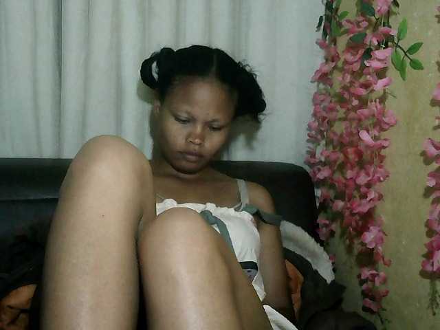 Pussy01lips's BongaCams show and profile