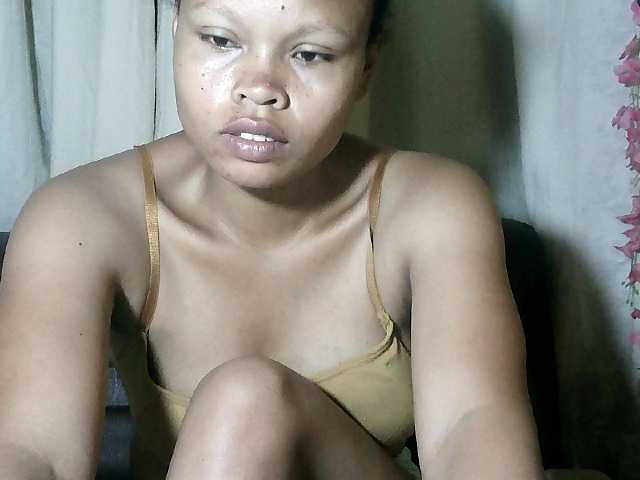 Pussy01lips's BongaCams show and profile