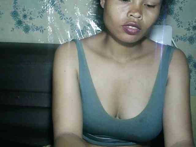 Pussy01lips webcam