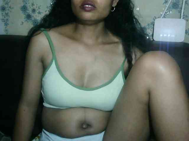 Pussy01lips webcam