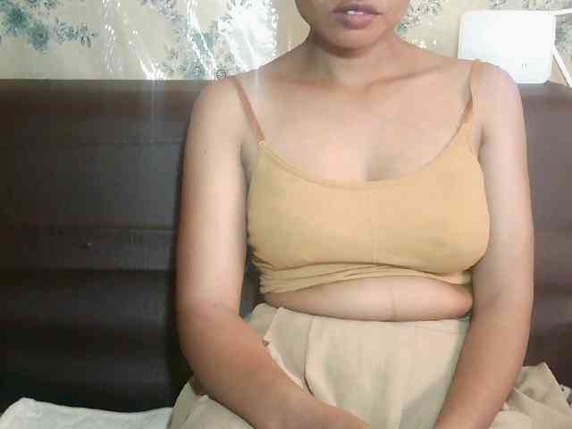 Pussy01lips webcam