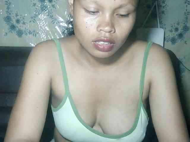 Pussy01lips webcam