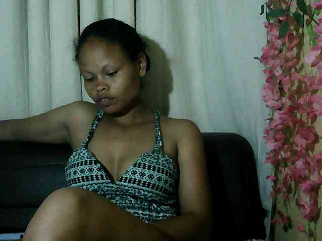 Pussy01lips Live Webcam on BongaCams