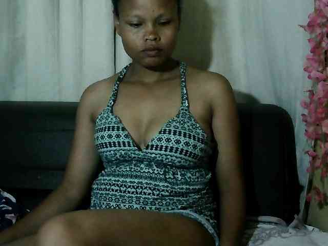 Pussy01lips Live Webcam on BongaCams