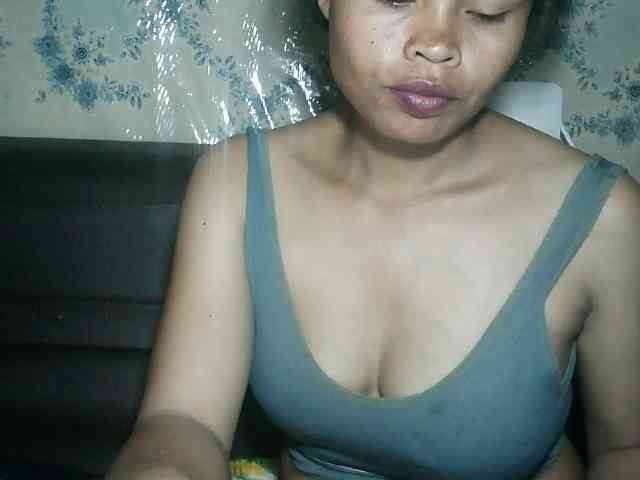 Pussy01lips webcam