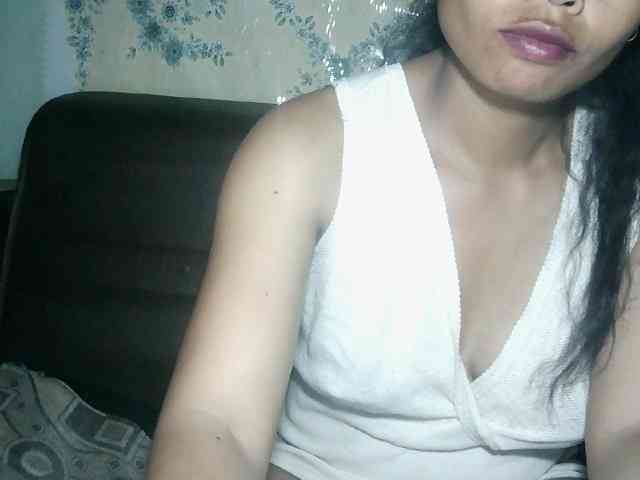 Pussy01lips webcam