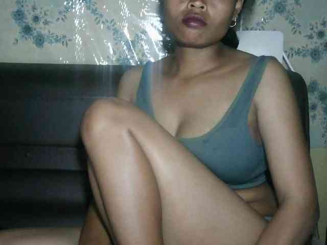 Pussy01lips webcam