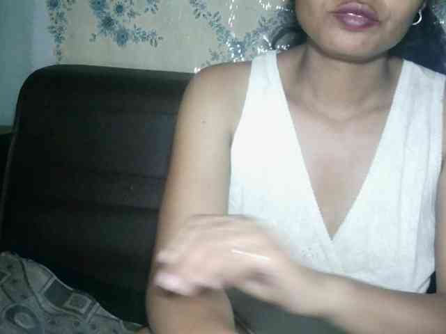 Pussy01lips webcam