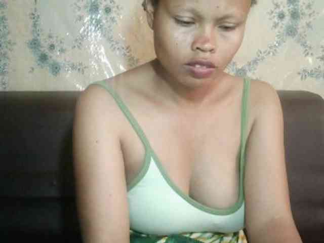Pussy01lips webcam