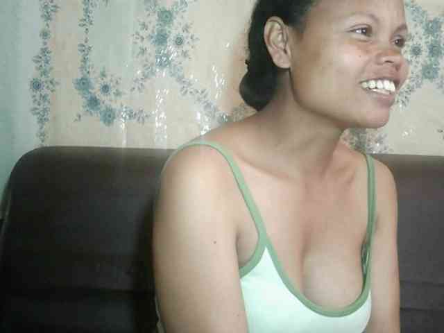 Pussy01lips webcam