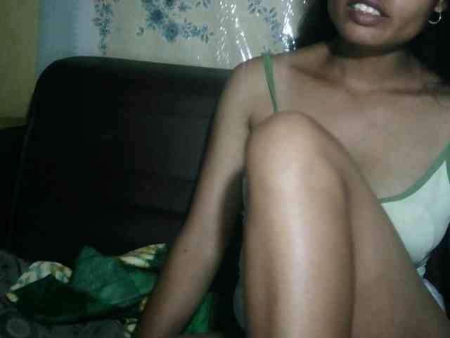 Pussy01lips webcam