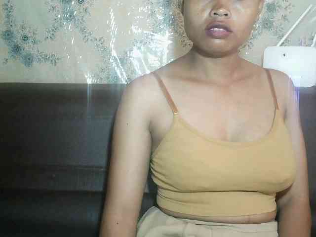Pussy01lips webcam