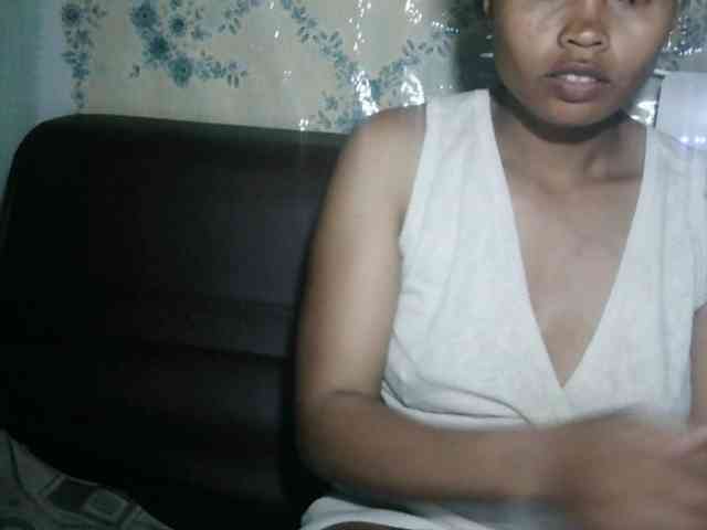 Pussy01lips webcam
