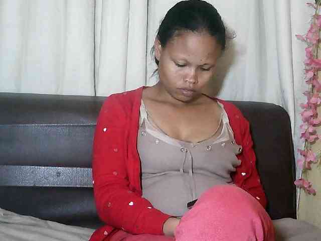 Pussy01lips Live Webcam on BongaCams