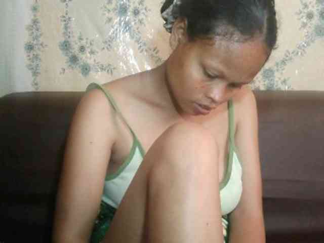 Pussy01lips Live Webcam on BongaCams
