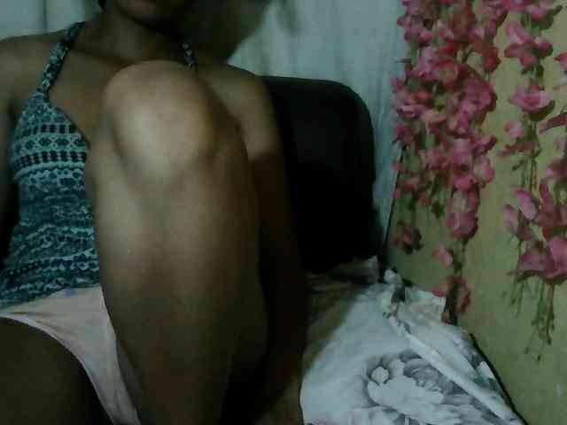 Pussy01lips Live Webcam on BongaCams