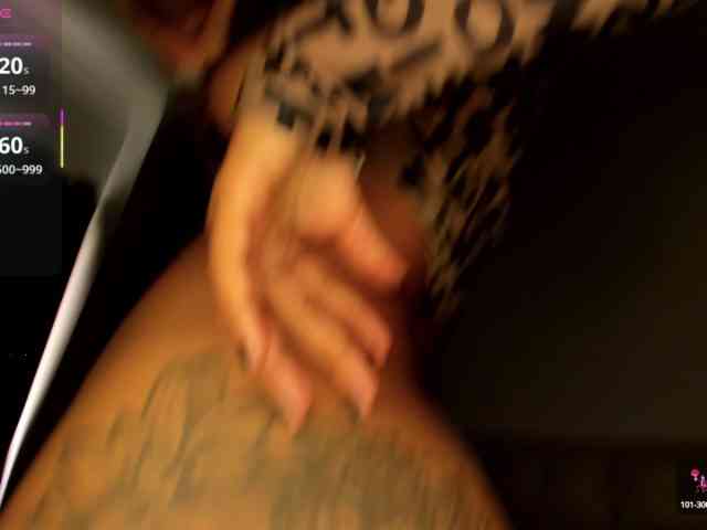Lexxiiross webcam