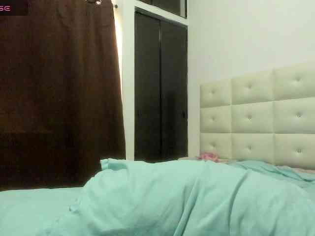 Lexxiiross webcam