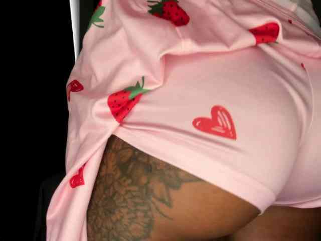 Lexxiiross webcam