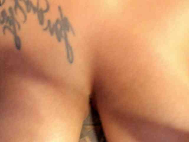 Lexxiiross webcam