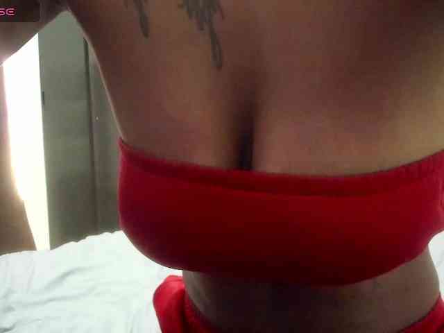 Lexxiiross webcam