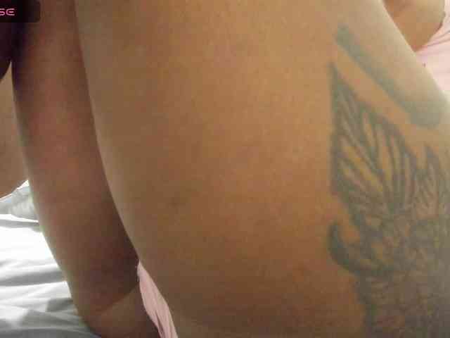 Lexxiiross webcam