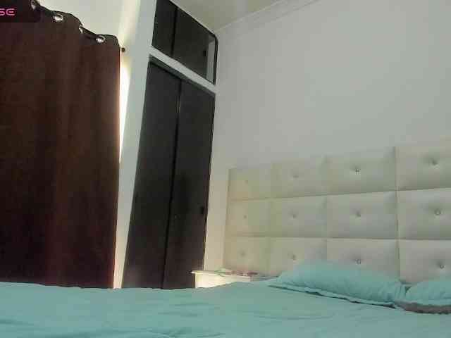 Lexxiiross webcam