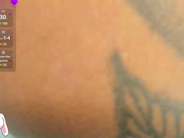 Lexxiiross webcam