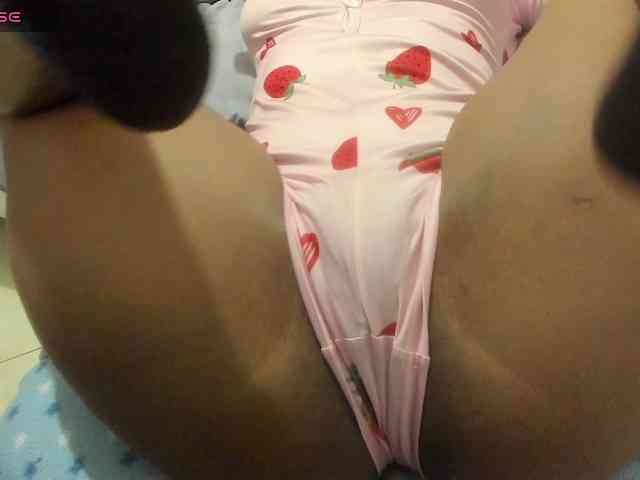 Lexxiiross webcam