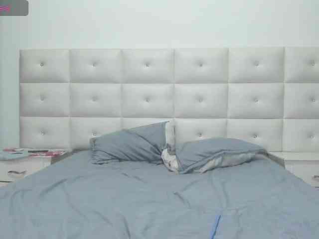 Lexxiiross Live Webcam on BongaCams